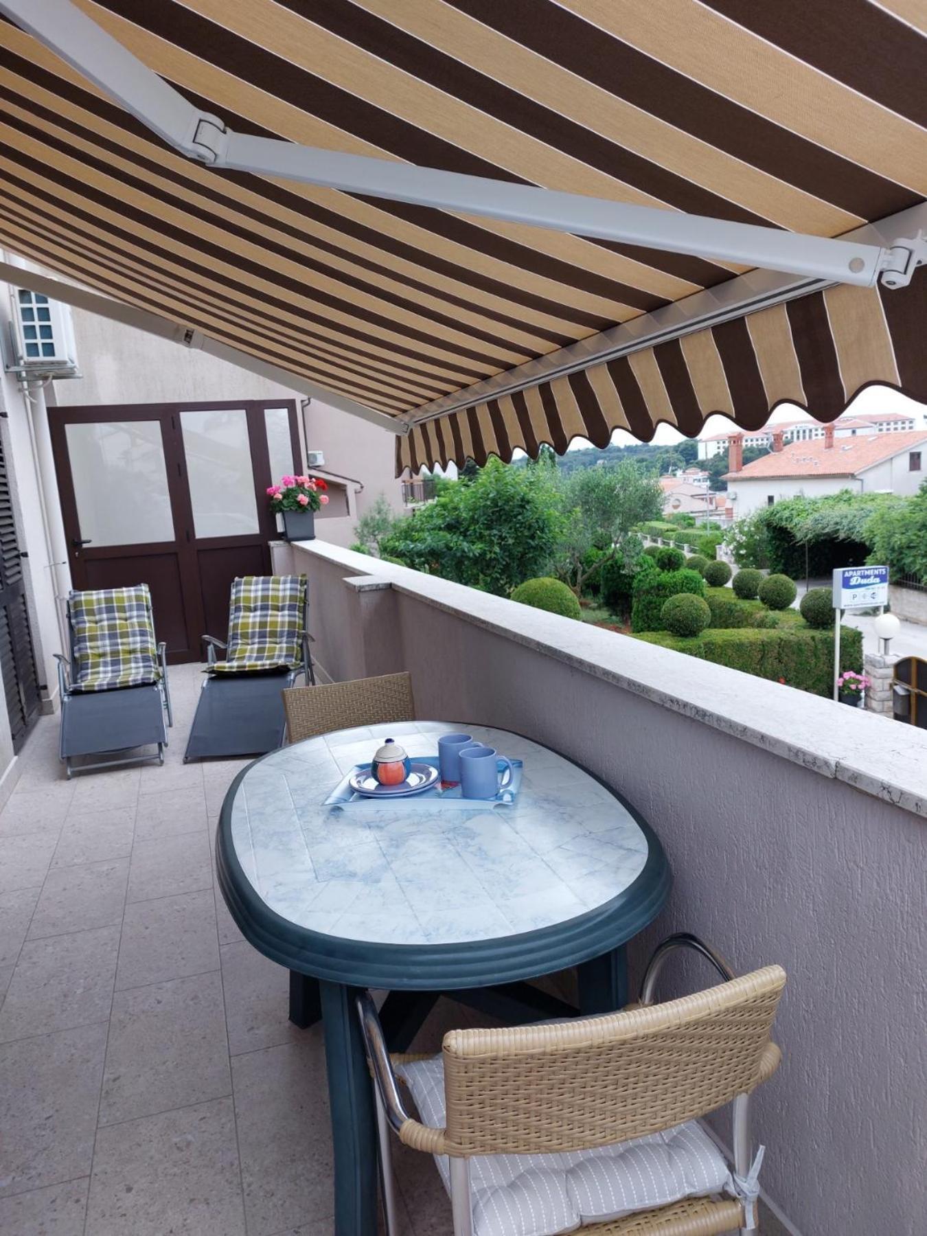 Apartments Duda Пула Стая снимка